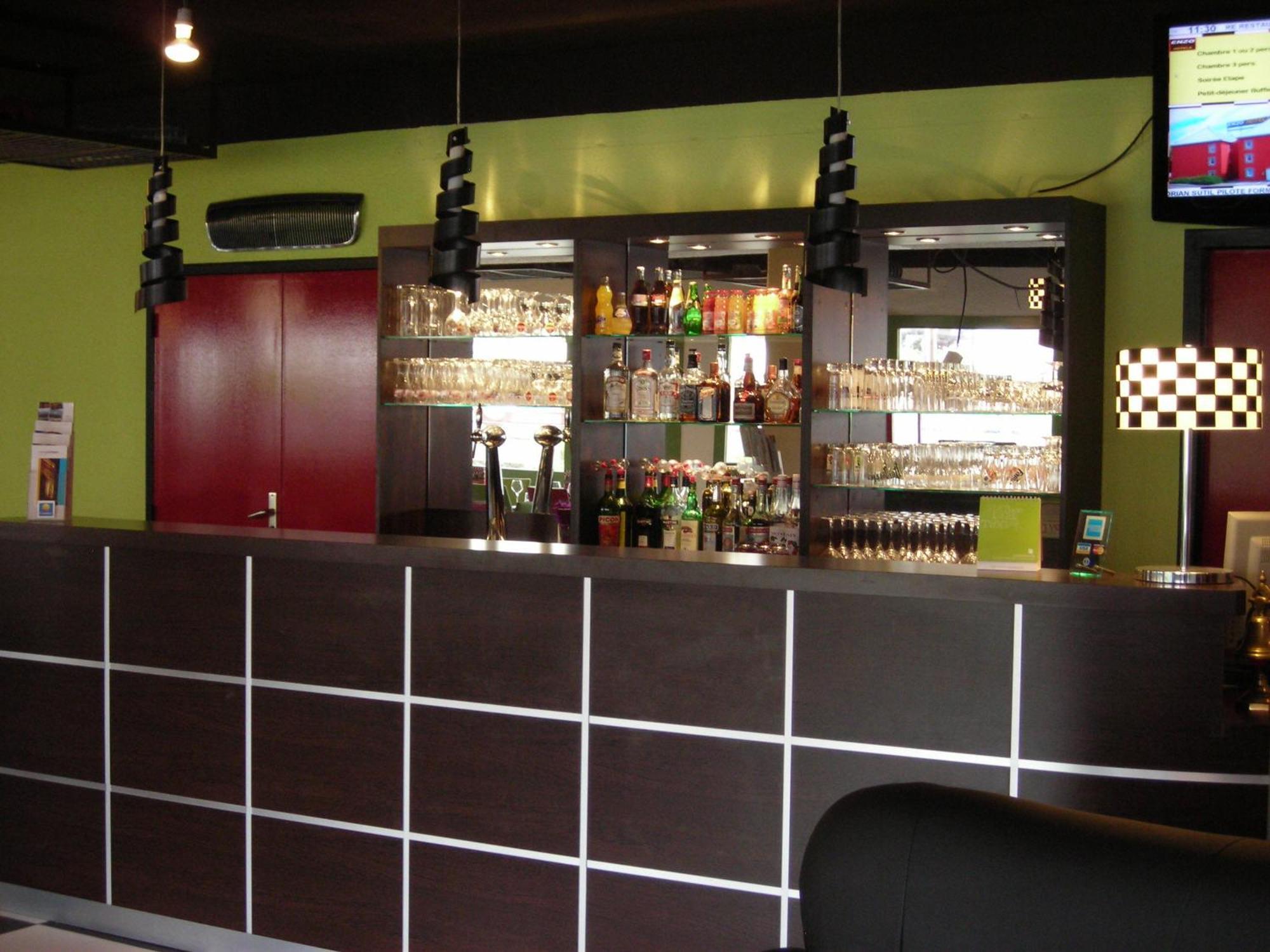 Enzo Hotels Pont-A-Mousson By Kyriad Direct מסעדה תמונה