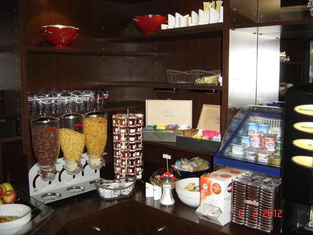 Enzo Hotels Pont-A-Mousson By Kyriad Direct מראה חיצוני תמונה